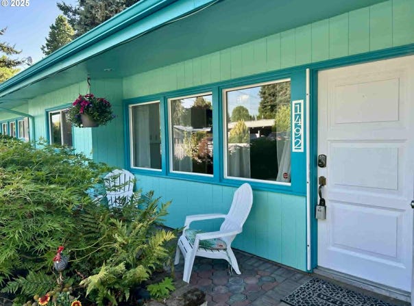 1492 BARTON ST, Eugene, OR 97404
