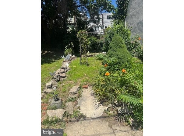 241 E SHARPNACK ST, PHILADELPHIA, PA 19119