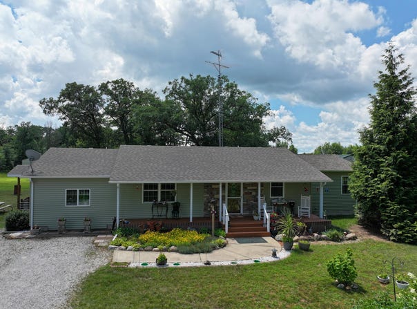 7015 W 700 N, Winamac, IN 46996