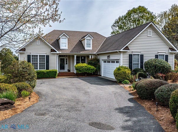 61 Mercers Way, Irvington, VA 22480