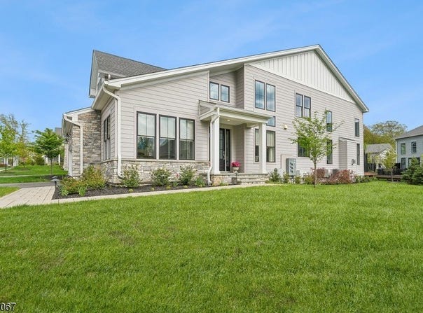 36 Brambling Rd, Berkeley Heights Twp., NJ 07922-1556