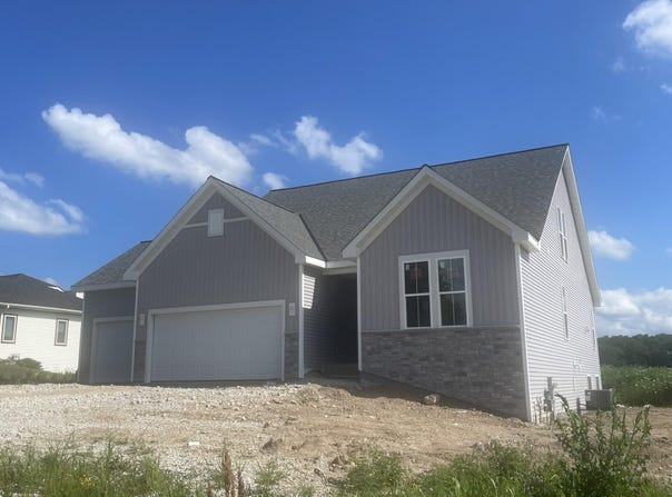 N101w16765 Gunflint Trl, Germantown, WI 53022