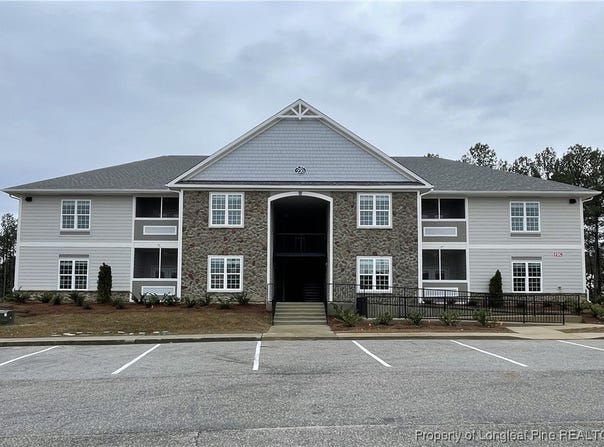 220 Gallery Drive unit: 201, Spring Lake, NC 28390