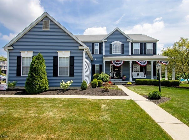 941 Kings Cross Drive, Wadsworth, OH 44281