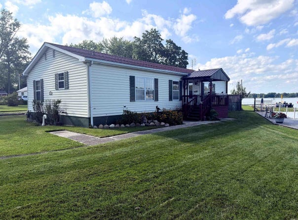 11612 W South Park Road, Kewanna, IN 46939