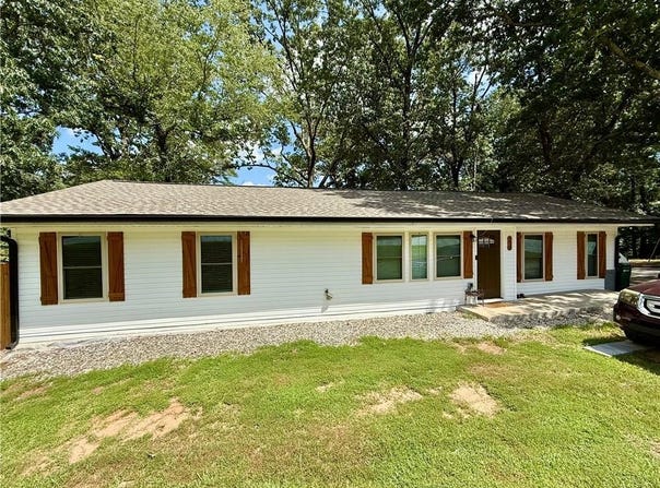 6615 Factory Shoals Road SW, Mableton, GA 30126