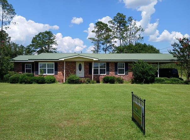 428 Old Alma Waycross HWY, Nicholls, GA 31554