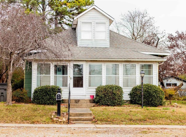 525 W Thompson St, Paragould, AR 72450