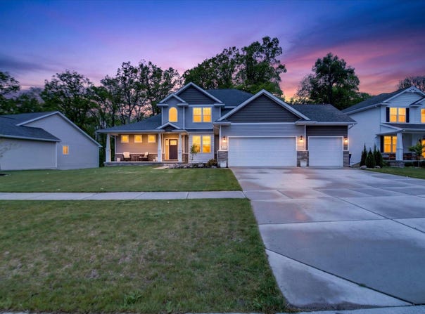 577 Trestle Drive, Howell, MI 48843