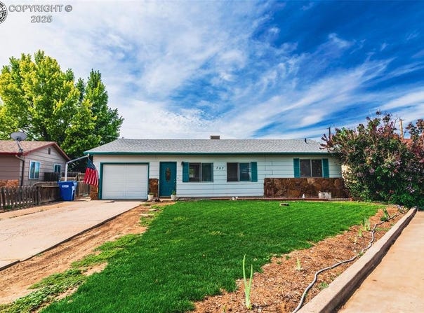 707 Oxford Court, Canon City, CO 81212