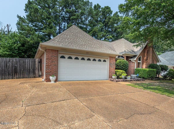 9293 Bryant Trent Boulevard, Olive Branch, MS 38654