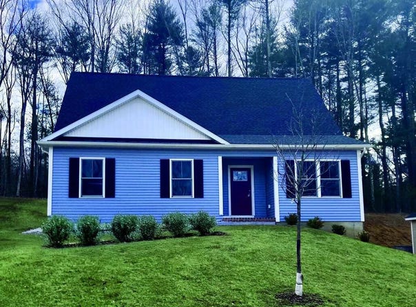 16 Jordan Lane, Colchester, CT 06415