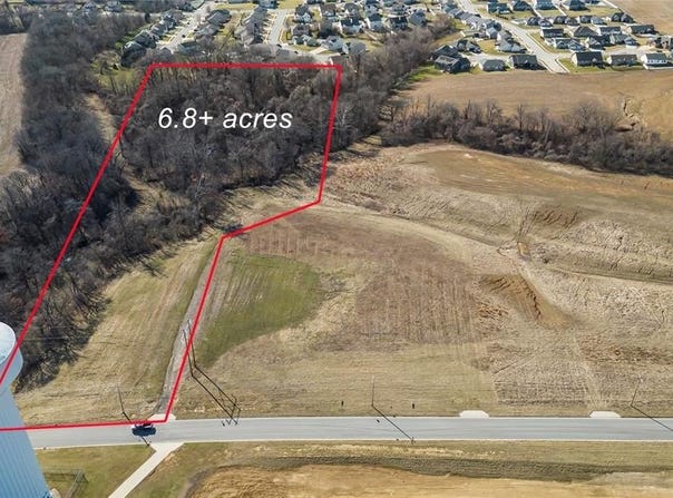 1240 PAUSCH Road, O'Fallon, IL 62269