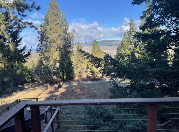 1143 JASPER LN, Mosier, OR 97040