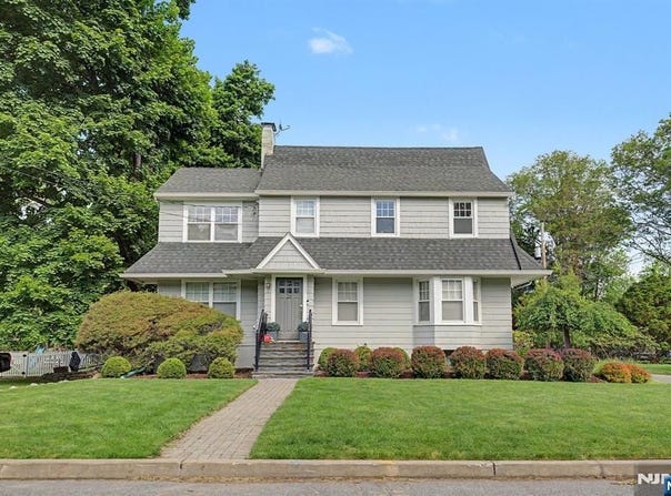 26 George Street, Allendale, NJ 07401