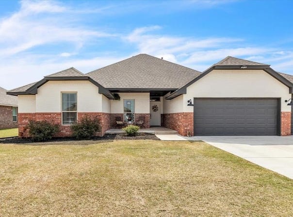 106 Chisholm Avenue, Cashion, OK 73016