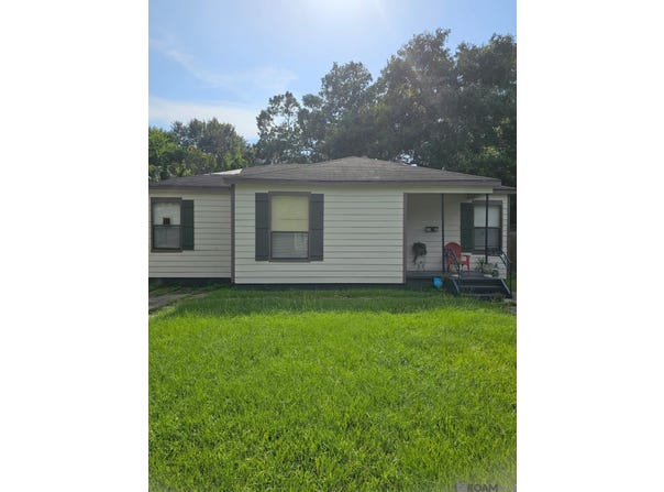 3905 Elm Dr, Baton Rouge, LA 70805