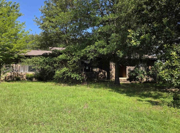 1002 AVE 6 NE, Atkins, AR 72823