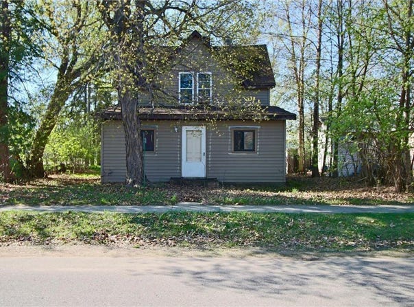 23585 Cross Drive, Deerwood, MN 56444