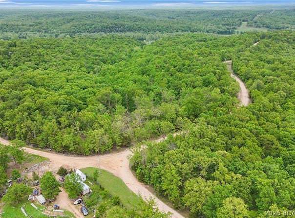 24982 Smooth Hill Drive, Versailles, MO 65084