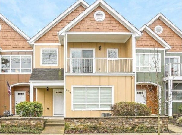 384 MARKET St, Salem, OR 97301
