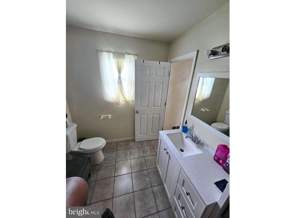 439 FAIRVIEW AVENUE, COLONIA, NJ 07067