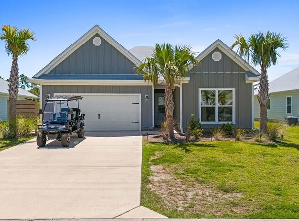 889 Backwater Rd, Port St. Joe, FL 32456