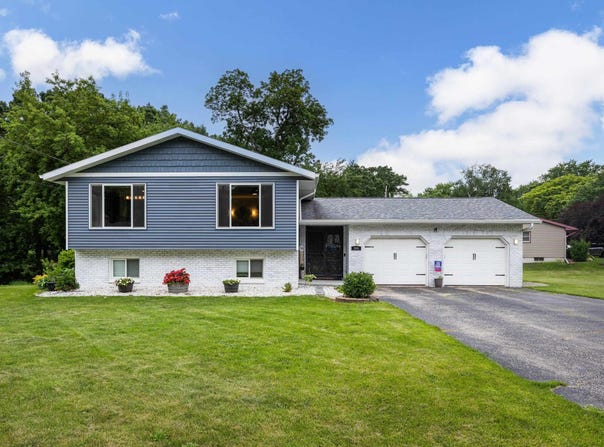 504 Hill Street, DeForest, WI 53532