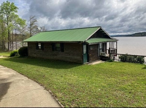 31388 Wyatt Lane, Dozier, AL 36028
