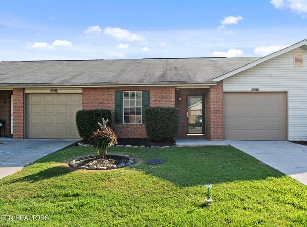 8016 Stablegate Way, Powell, TN 37849