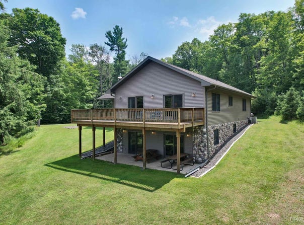 N4269 W Cisco Lake, Watersmeet, MI 49969