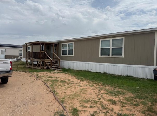 109 E Tumbleweed Trail, McCamey, TX 79752