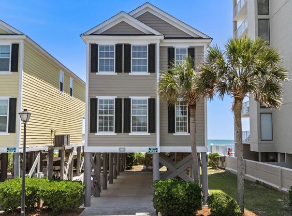 2000 N Waccamaw Dr., Garden City Beach, SC 29576