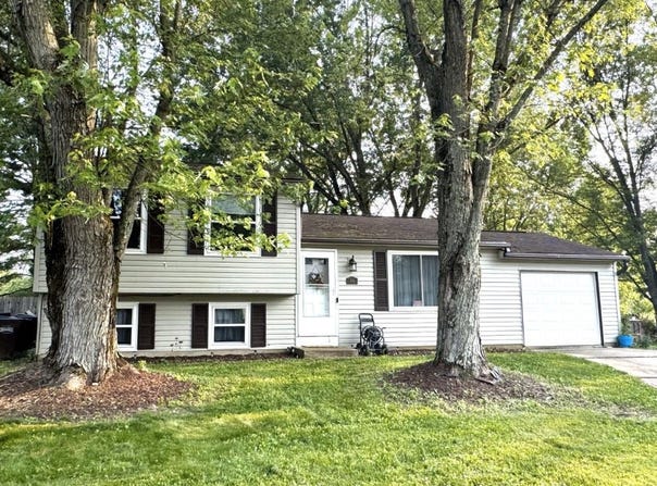 46 Fox Den Court, Pierce Twp, OH 45102