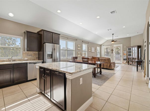 1721 Erie DR, Leander, TX 78641