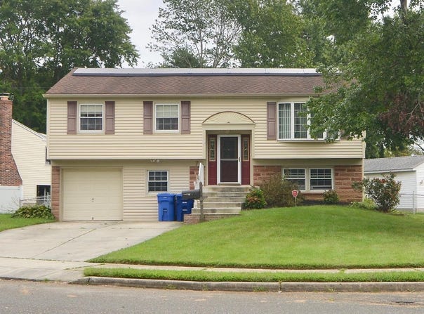 7 CALDWELL AVENUE, MARLTON, NJ 08053