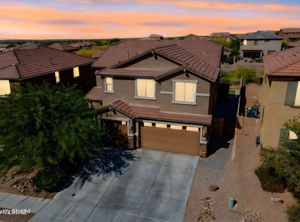 17207 S Nicholas Falls Drive, Vail, AZ 85641