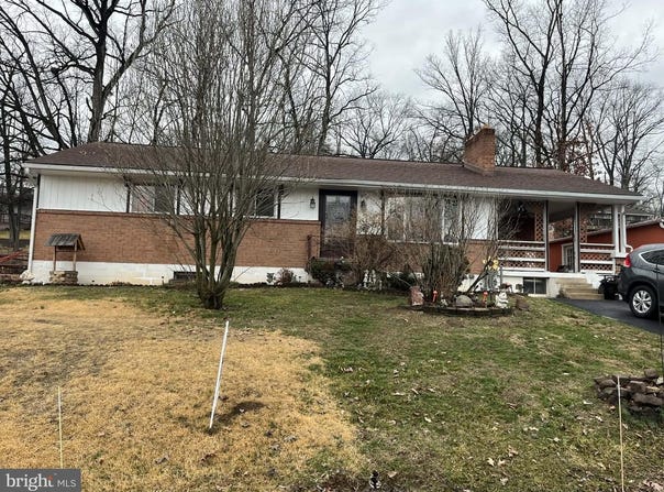 11806 BAYBERRY AVE, CUMBERLAND, MD 21502