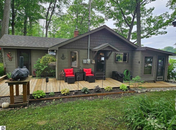 4737 Lakeside Boulevard, Hale, MI 48739
