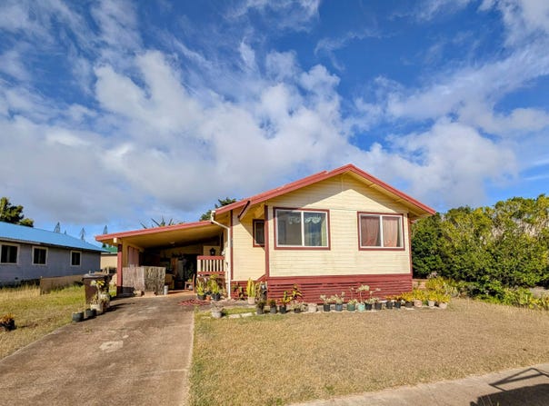 337 Ahakea St, Lanai City, HI 96763