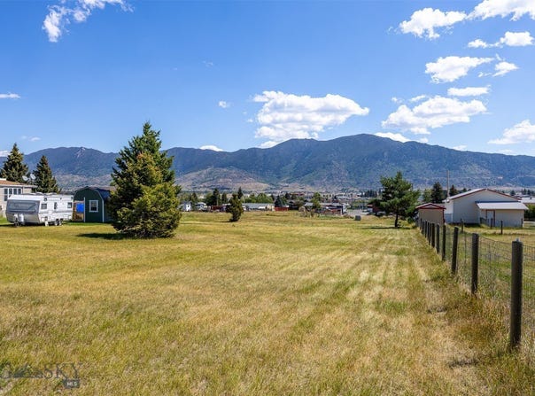 S Arizona, Butte, MT 59701