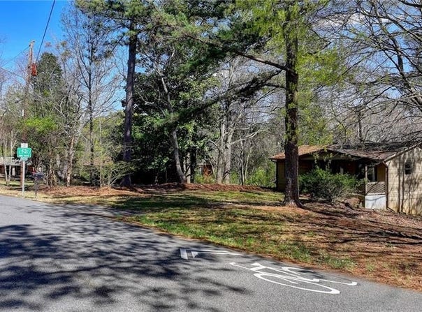 768 Scales Road, Suwanee, GA 30024