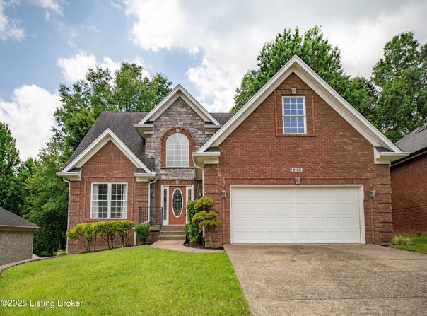 2108 Churchdown Ln, Louisville, KY 40214