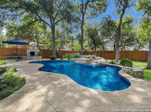 116 Coyote Circle, Boerne, TX 78006