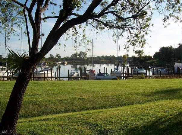 1070 Villa Drive unit: D201, Labelle, FL 33935