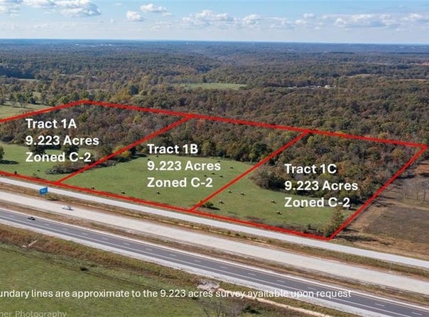 Rocky Dell Hollow  RD, Gravette, AR 72736