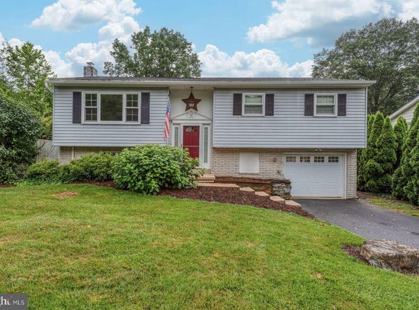 518 BIG BEND ROAD, LANCASTER, PA 17603