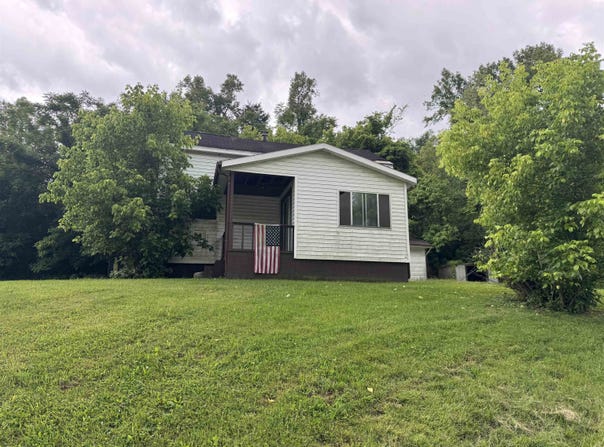 404 Township Road 135, South Point, OH 45680