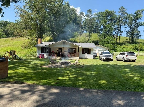 166 Moore Branch, Flat Gap, KY 41219