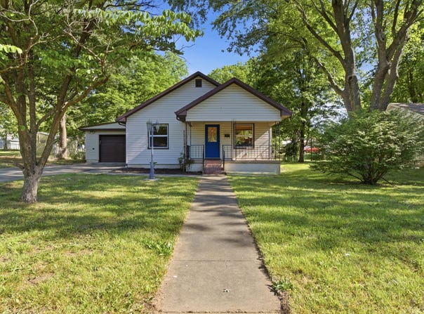 426 W Dunn Street, Monett, MO 65708